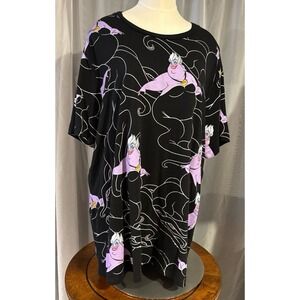 Disney Little Mermaid‎ Ursula All Over Graphic Print T-Shirt
